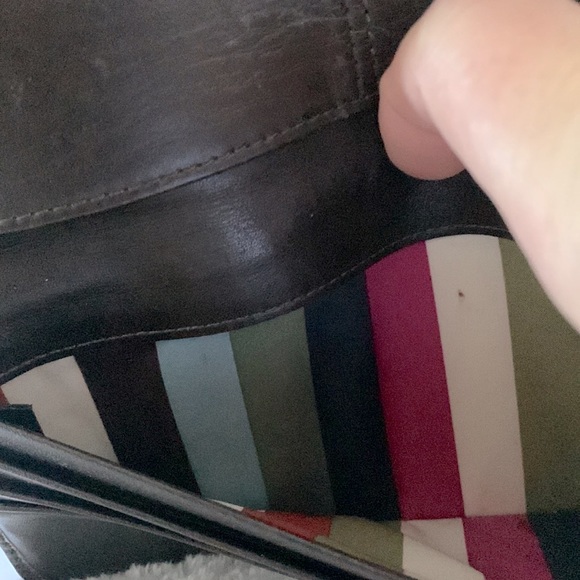 Coach Wallet - Signature Coach with zipper closure multiple credit card holders - Picture 7 of 7